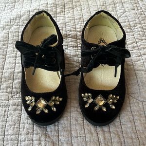 Joyfolie Tribeca Black Velvet Chunky Heel Mary Jane’s